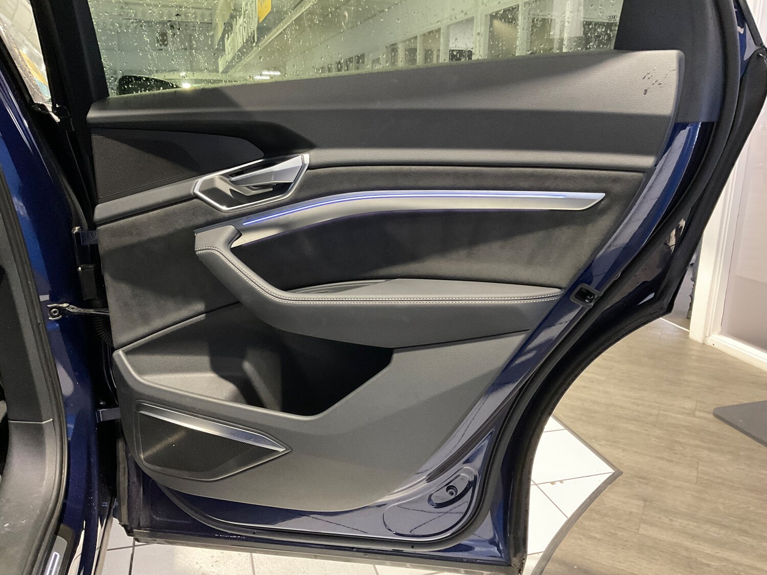 Used Audi e-tron 2022 for sale - 77341006: Photo 24