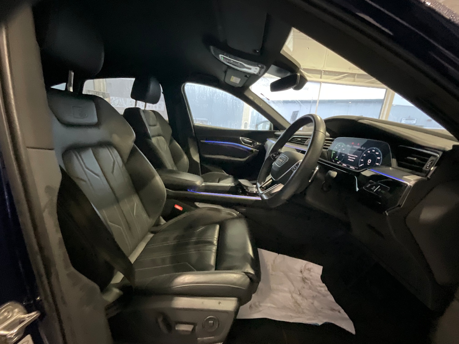 Used Audi e-tron 2022 for sale - 77341006: Photo 9