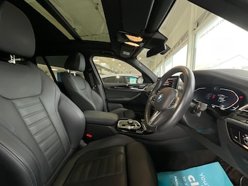 Used BMW iX3 2023 for sale - 77589402: Photo