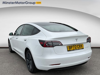 Used Tesla Model 3 2023 for sale - 78121104: Photo