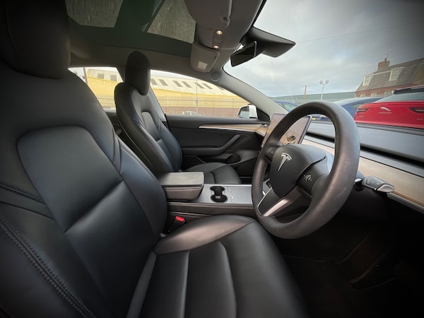 Used Tesla Model 3 2021 for sale - 76133714: Photo 9