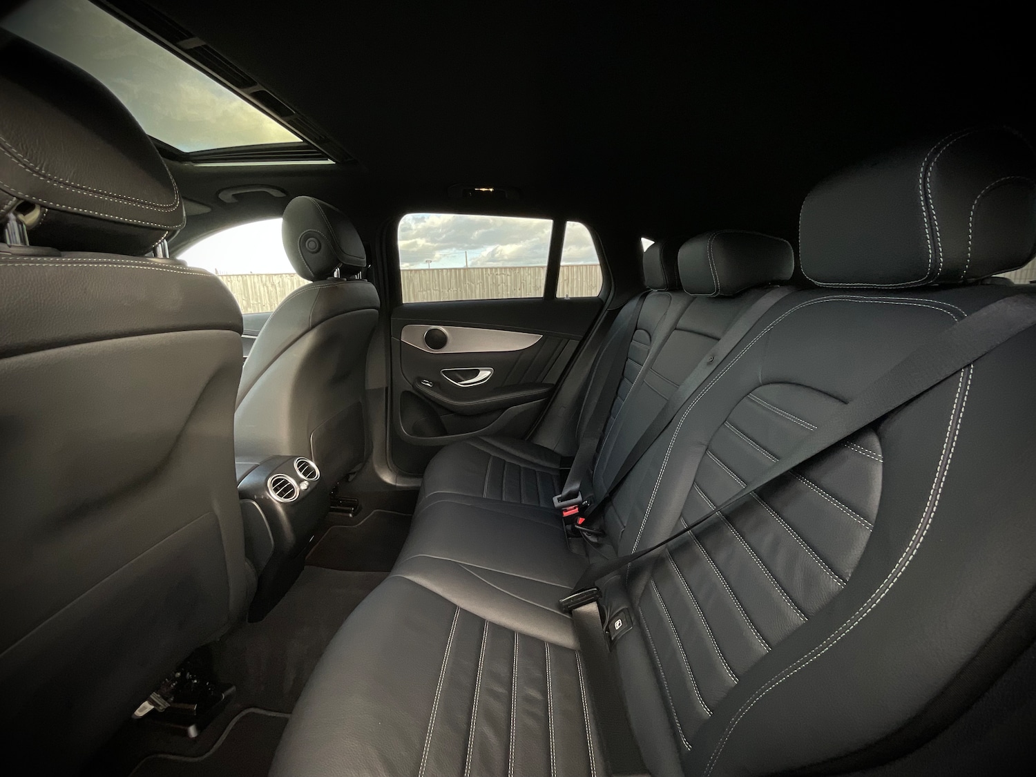 Used Mercedes-Benz EQC 2023 for sale - 76280949: Photo 15