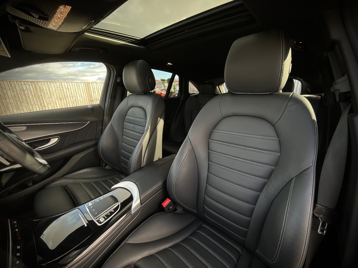 Used Mercedes-Benz EQC 2023 for sale - 76280949: Photo 17
