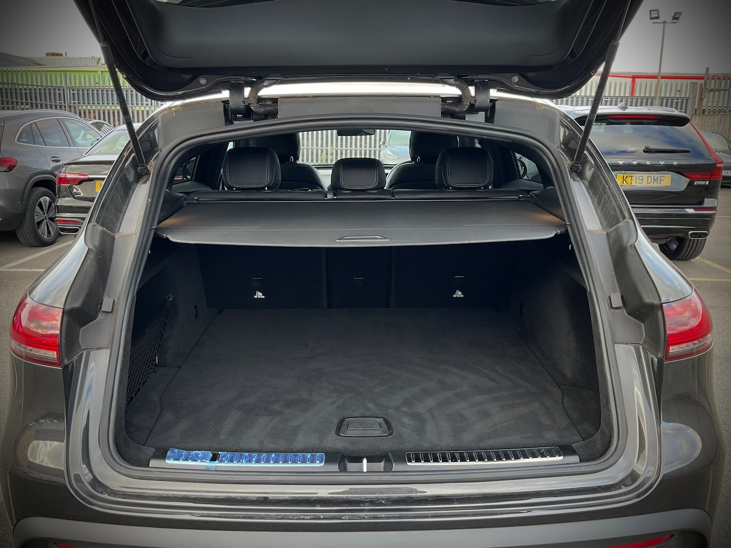 Used Mercedes-Benz EQC 2023 for sale - 76280949: Photo 19