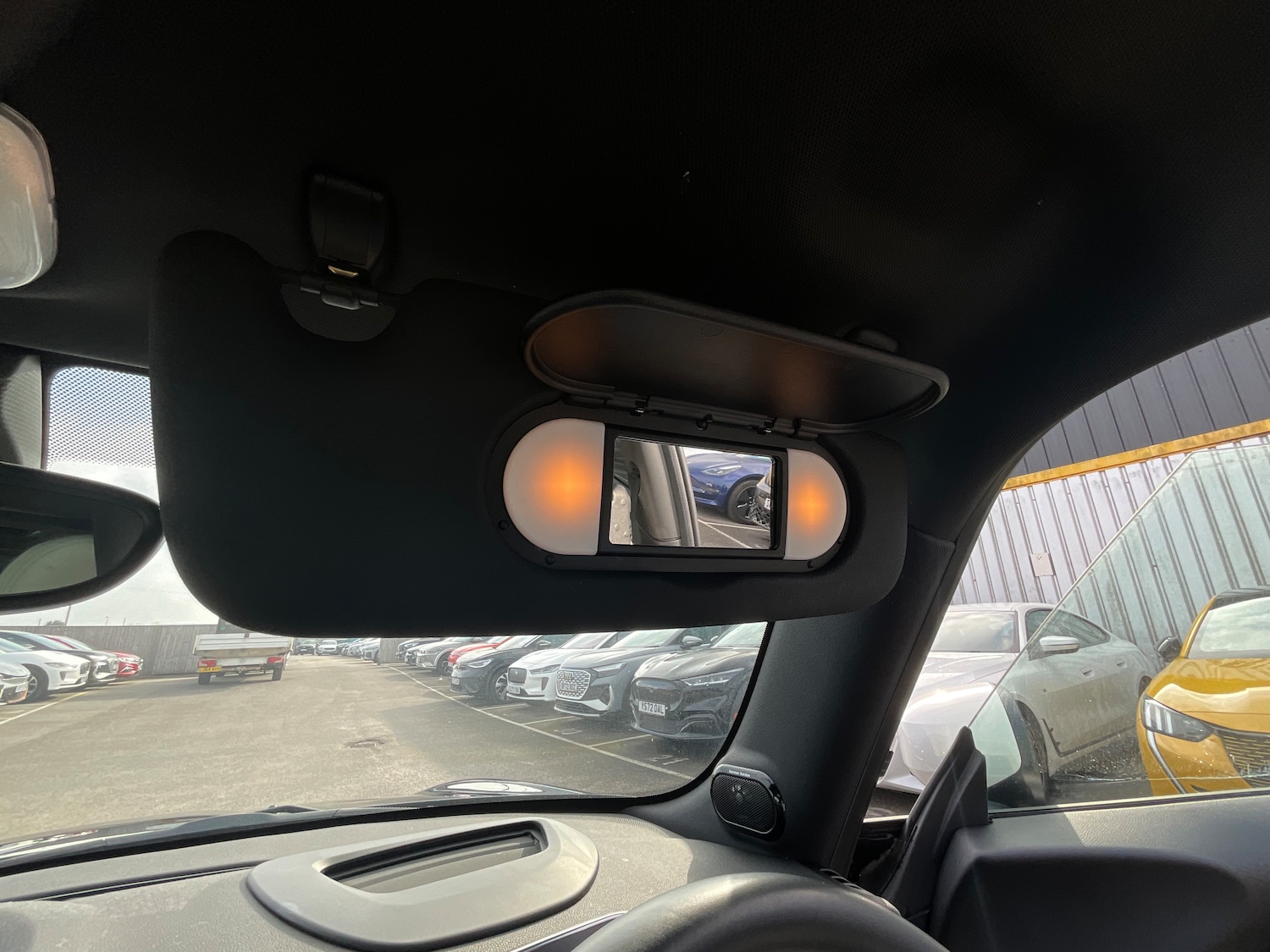 Used MINI Electric Hatch 2023 for sale - 77661499: Photo 23