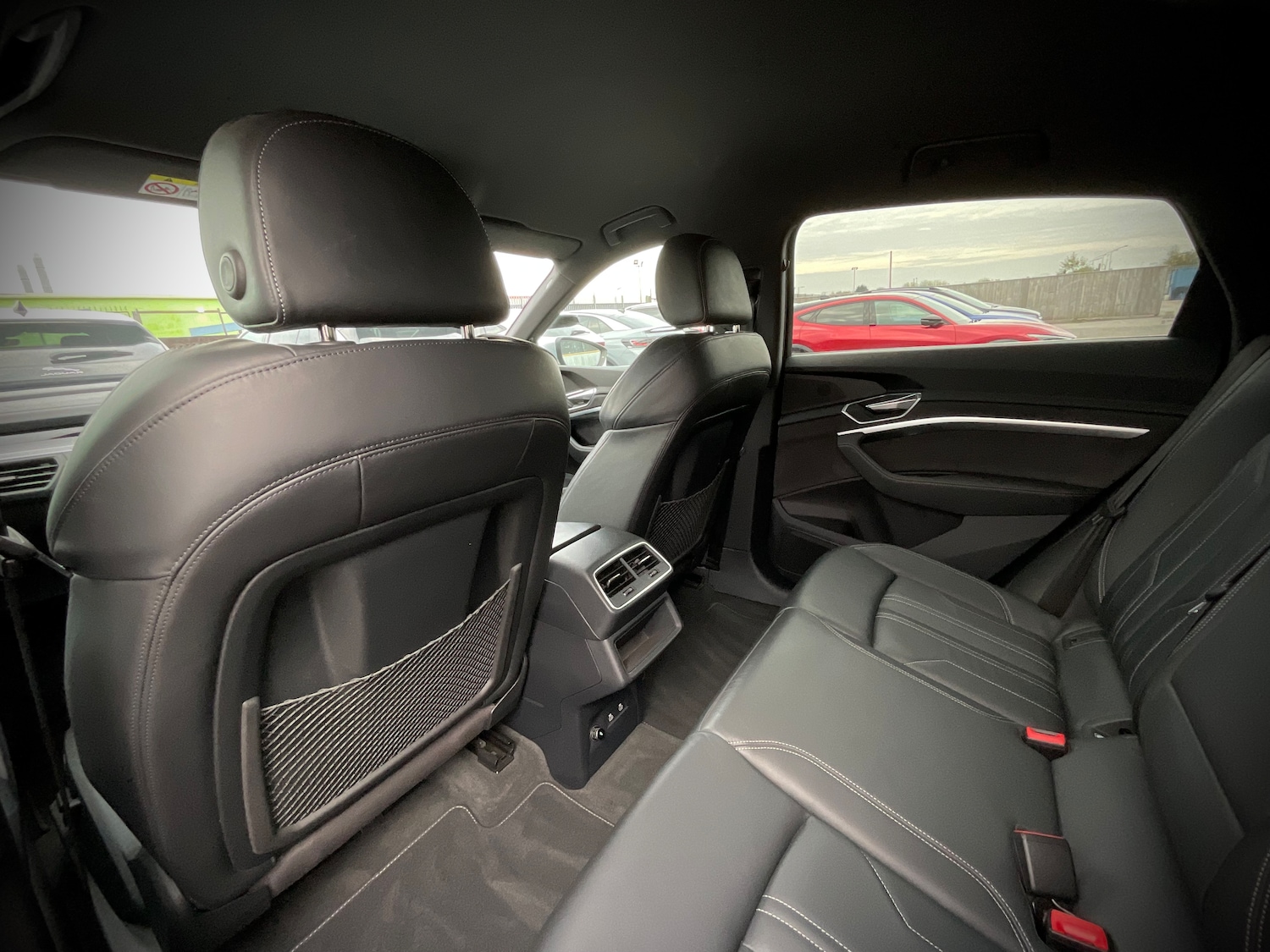 Used Audi e-tron 2022 for sale - 76402762: Photo 13