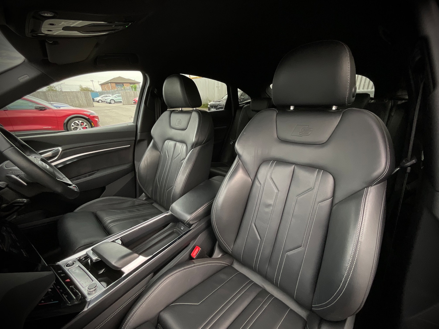 Used Audi e-tron 2022 for sale - 76402762: Photo 17