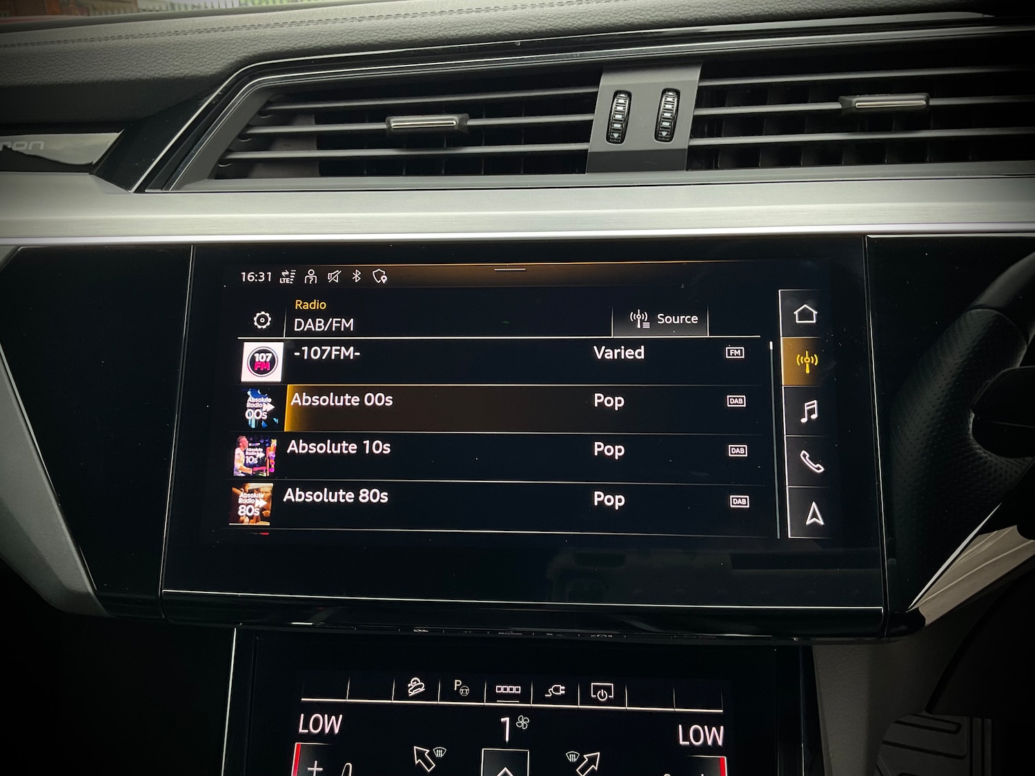 Used Audi e-tron 2022 for sale - 76402762: Photo 35