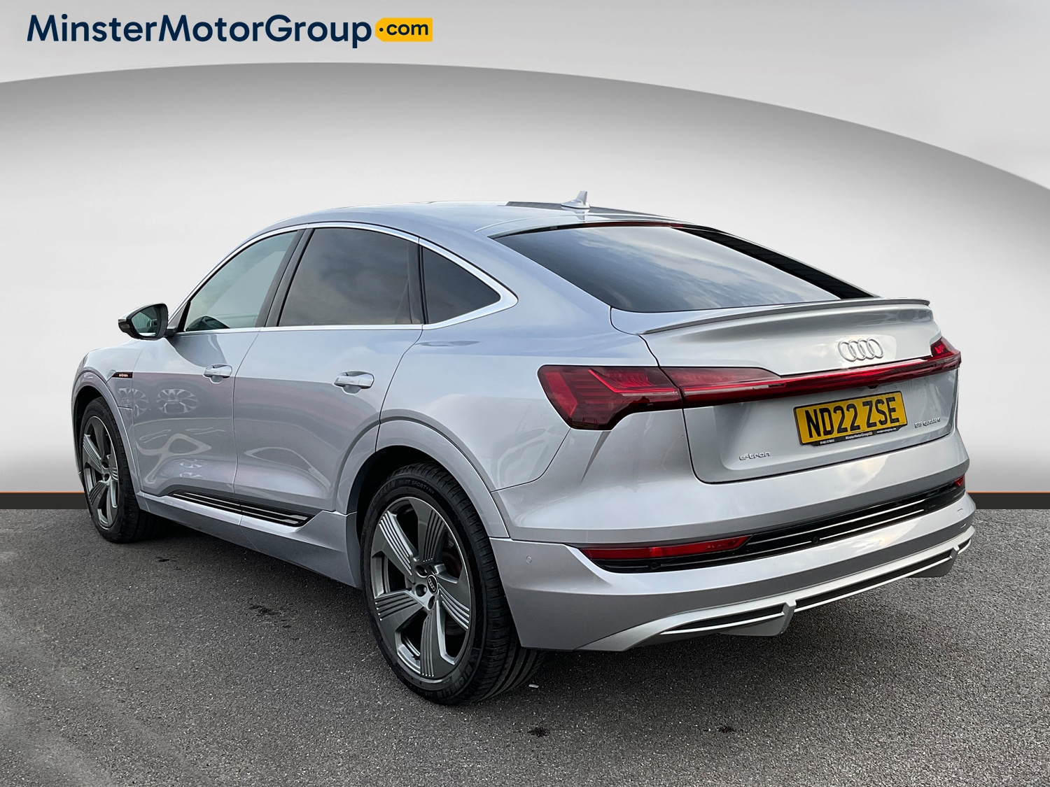 Used Audi e-tron 2022 for sale - 76402762: Photo 4