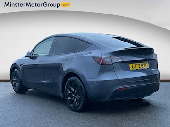 Used Tesla Model Y 2022 for sale - 77220100: Photo