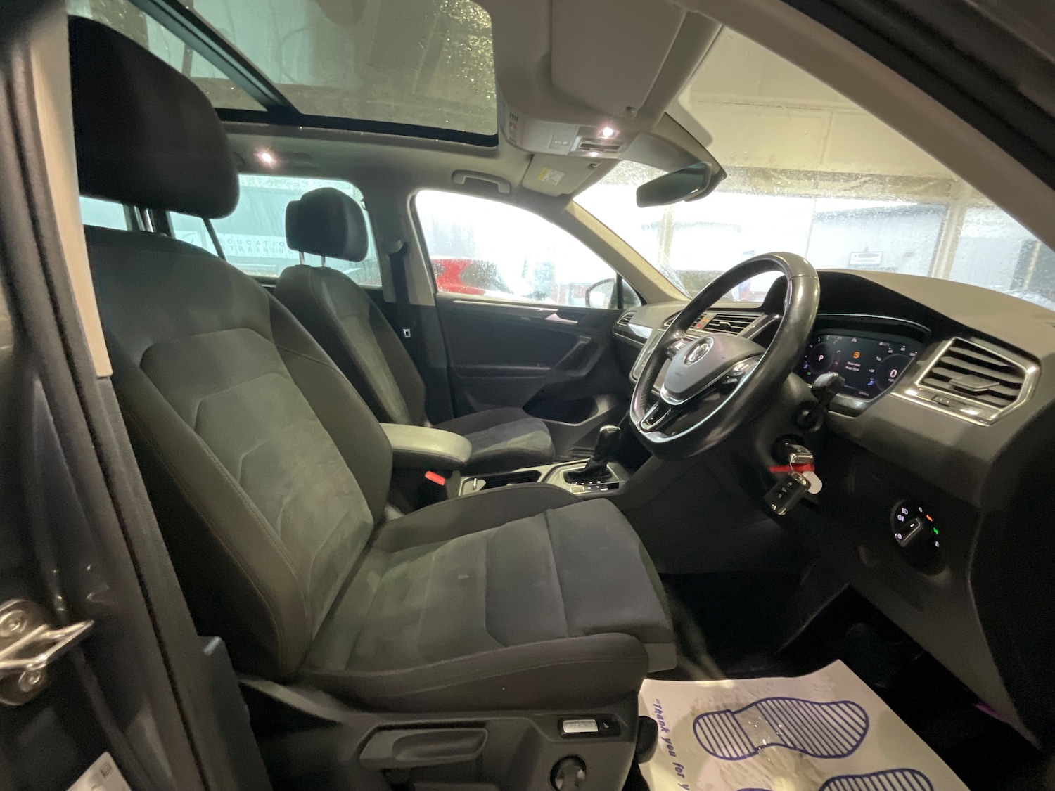 Used Volkswagen Tiguan 2020 for sale - 77650581: Photo 9