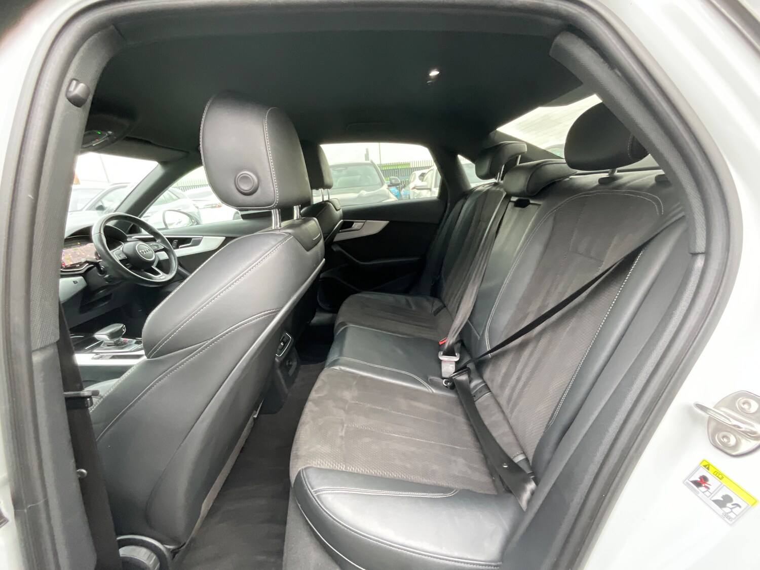 Used Audi A4 2019 for sale - 77728723: Photo 15