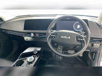 Used Kia EV6 2022 for sale - 77000671: Photo