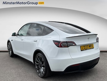 Used Tesla Model Y 2023 for sale - 75196386: Photo