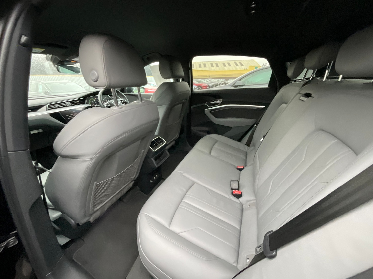 Used Audi e-tron 2022 for sale - 77350701: Photo 13