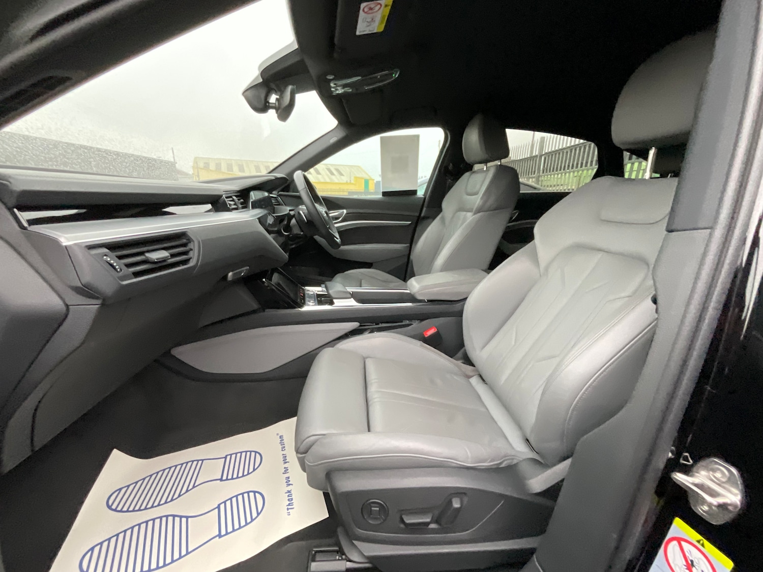 Used Audi e-tron 2022 for sale - 77350701: Photo 18