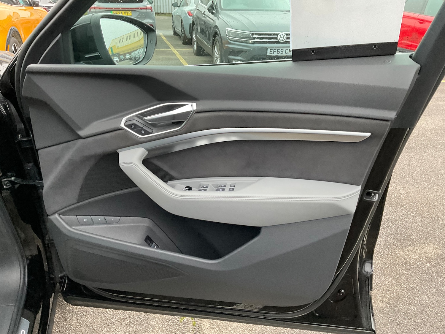 Used Audi e-tron 2022 for sale - 77350701: Photo 24