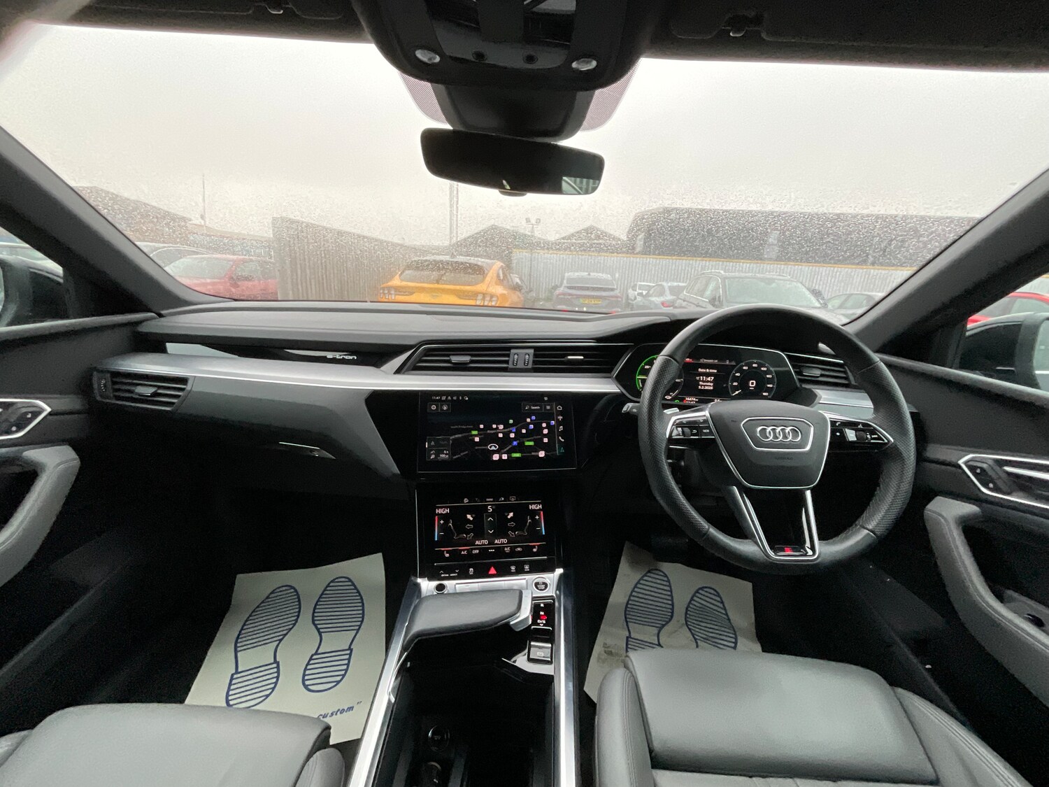 Used Audi e-tron 2022 for sale - 77350701: Photo 6