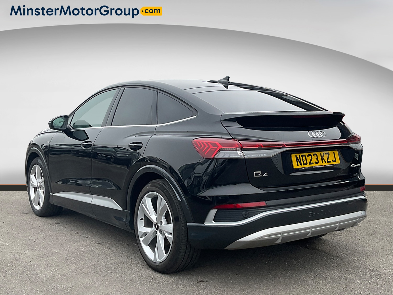 Used Audi Q4 e-tron 2023 for sale - 77842982: Photo 4