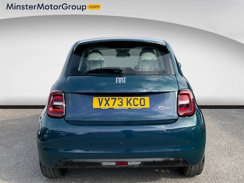 Used Fiat 500e 2023 for sale - 77701615: Photo