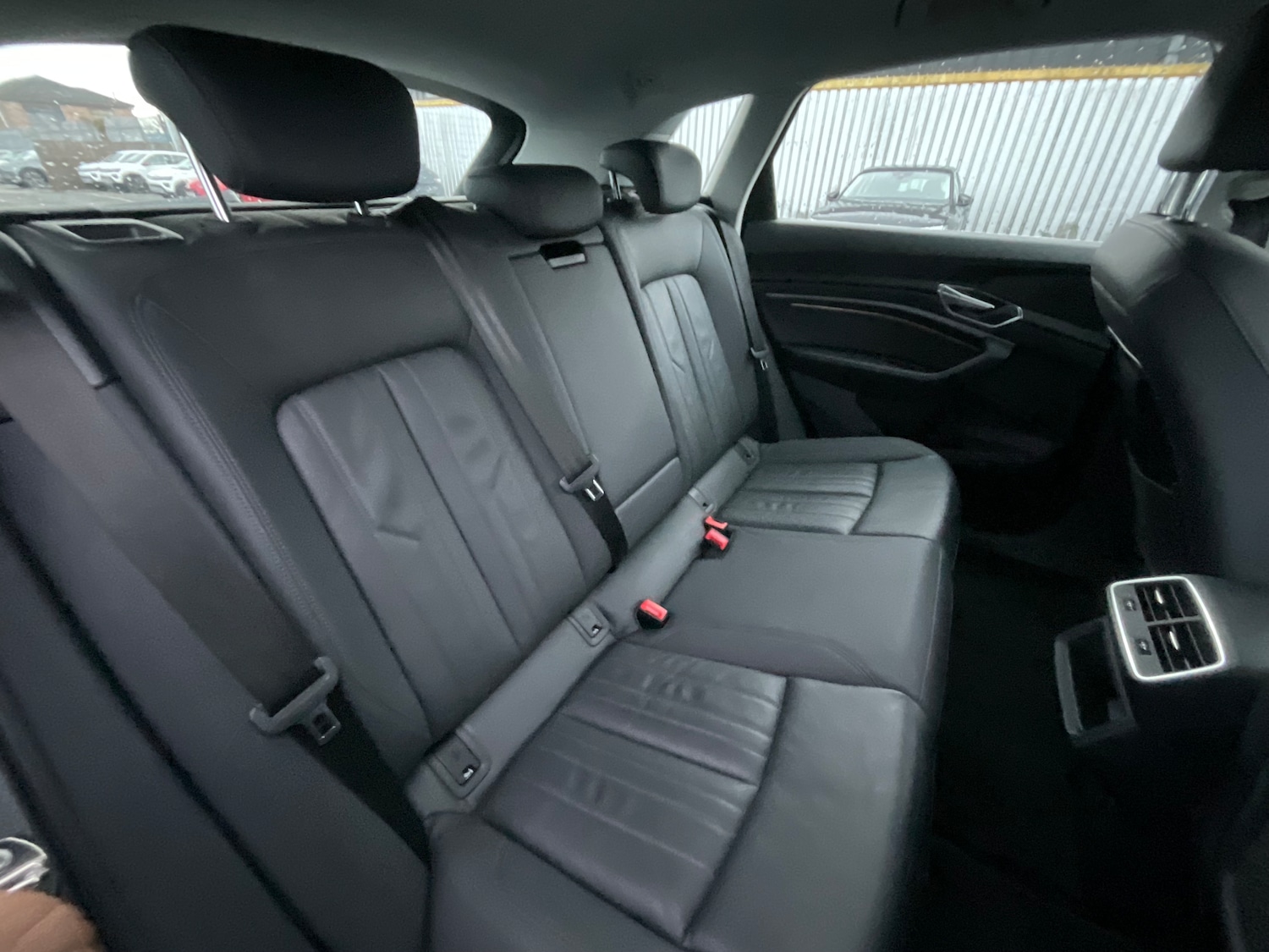 Used Audi e-tron 2021 for sale - 77194941: Photo 11