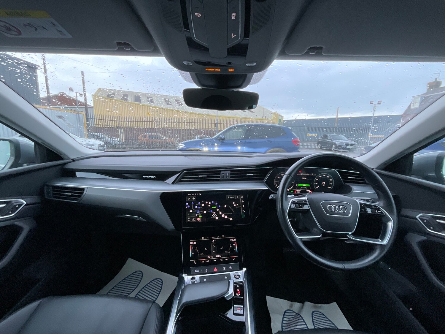 Used Audi e-tron 2021 for sale - 77194941: Photo 6