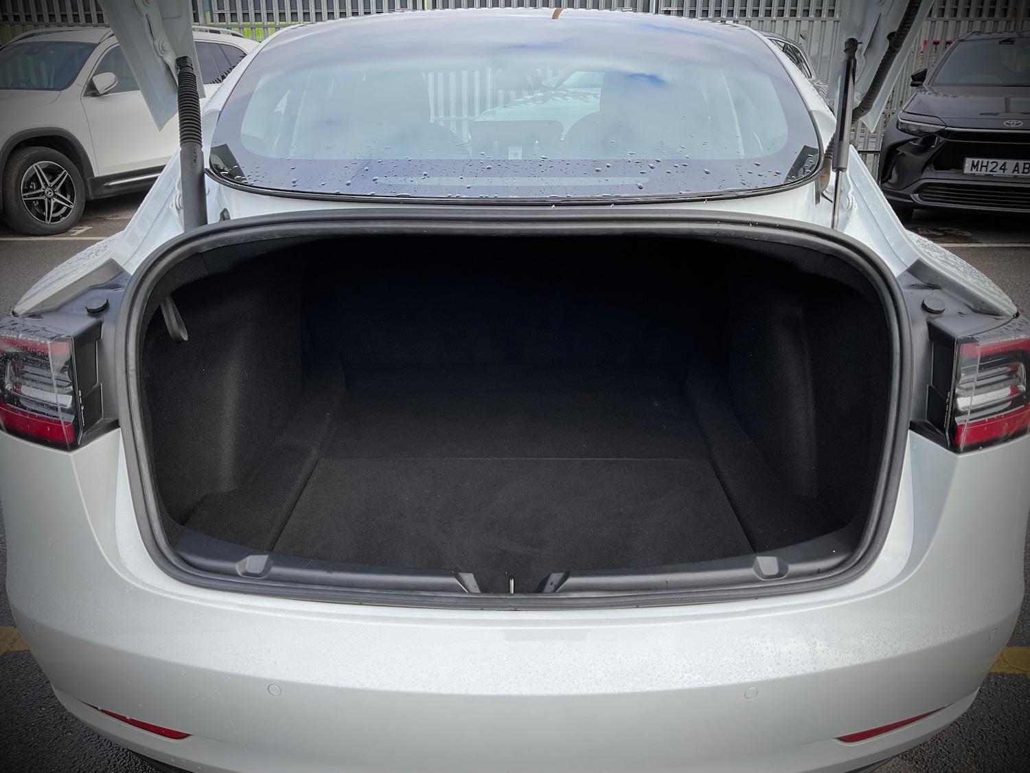 Used Tesla Model 3 2021 for sale - 78038289: Photo 6