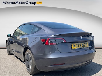 Used Tesla Model 3 2022 for sale - 79198132: Photo