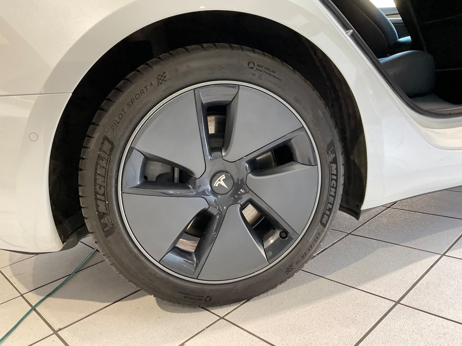 Used Tesla Model 3 2021 for sale - 77282248: Photo 22