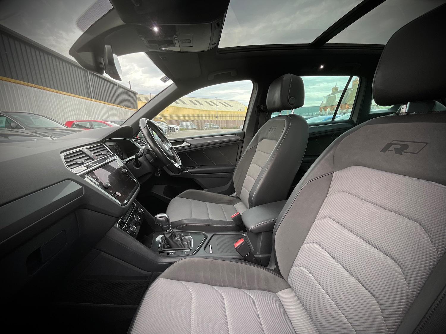 Used Volkswagen Tiguan 2017 for sale - 75754174: Photo 15