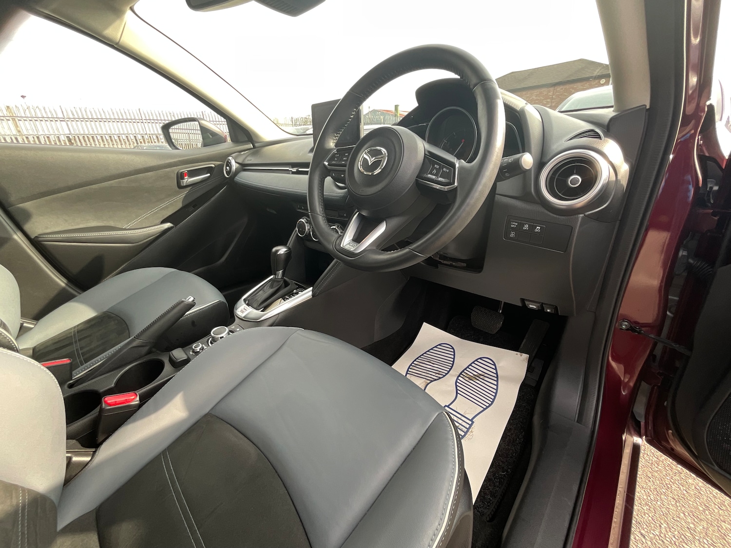 Used Mazda Mazda2 2023 for sale - 78026631: Photo 7