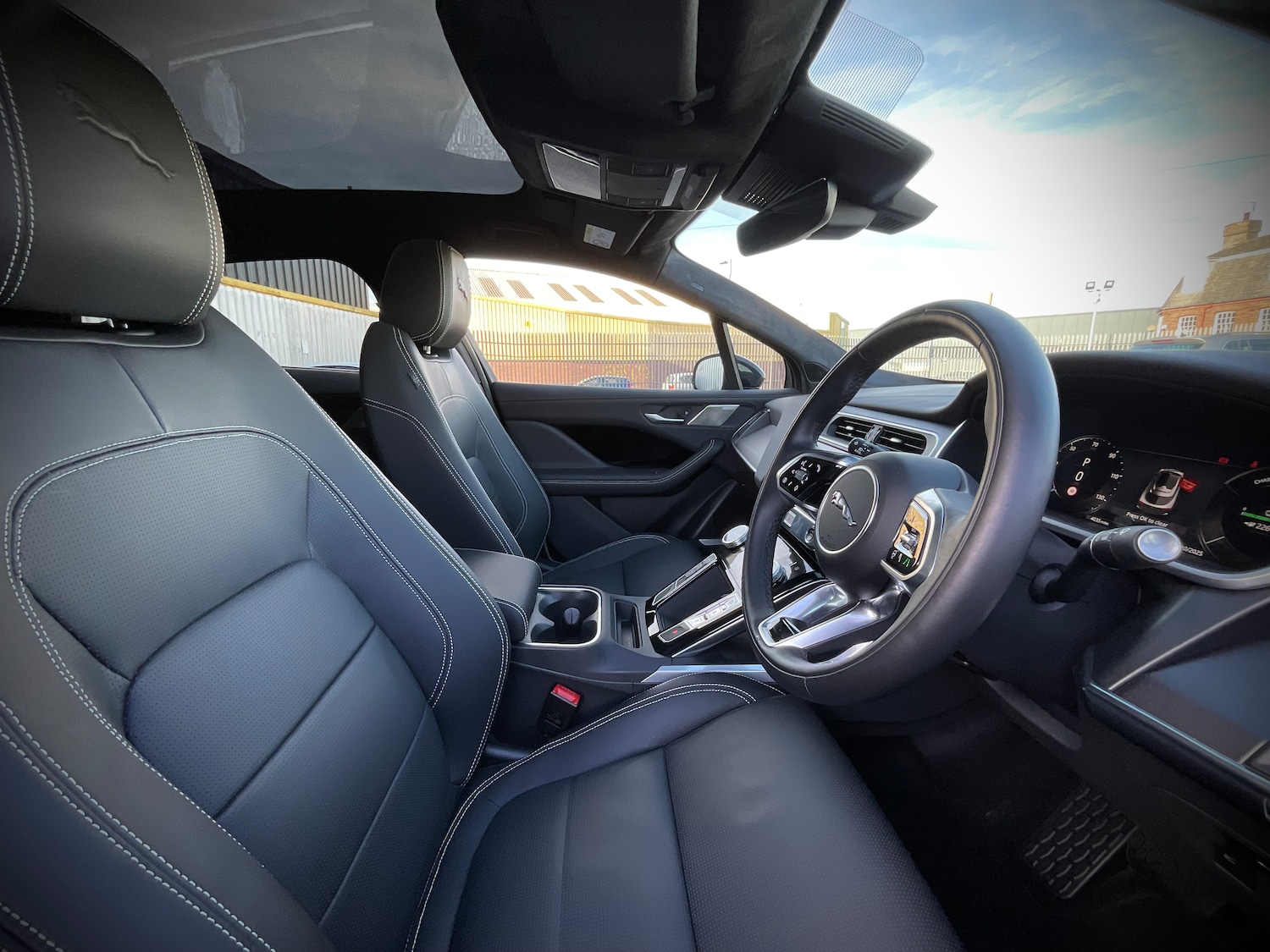 Used Jaguar I-Pace 2024 for sale - 76364759: Photo 9