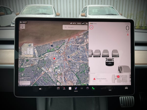 Used Tesla Model 3 2022 for sale - 76257098: Photo 32