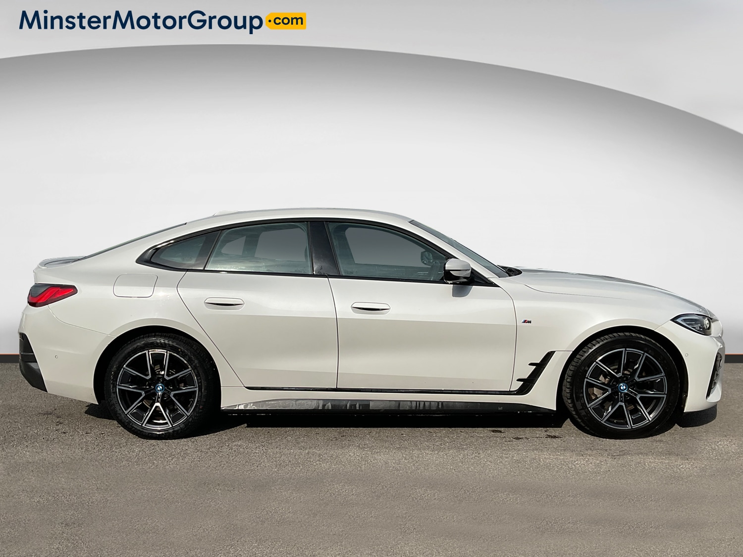 Used BMW i4 2022 for sale - 77432222: Photo 2