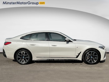 Used BMW i4 2022 for sale - 77432222: Photo