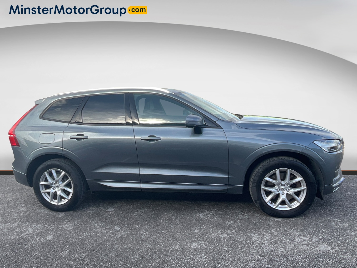 Used Volvo XC60 2018 for sale - 77661492: Photo 2