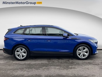 Used Skoda Enyaq 2022 for sale - 75975104: Photo 2