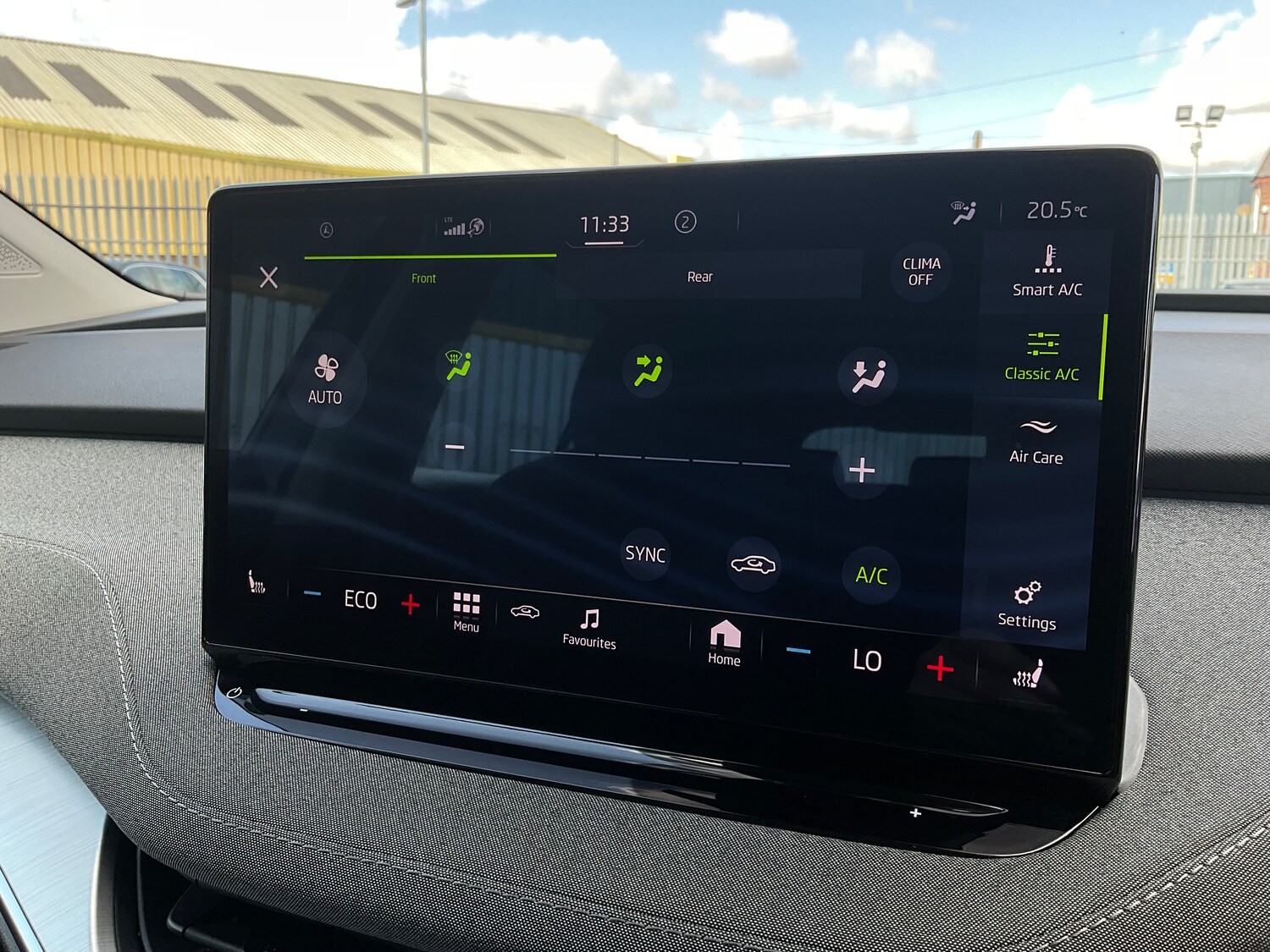 Used Skoda Enyaq 2022 for sale - 75975104: Photo 33