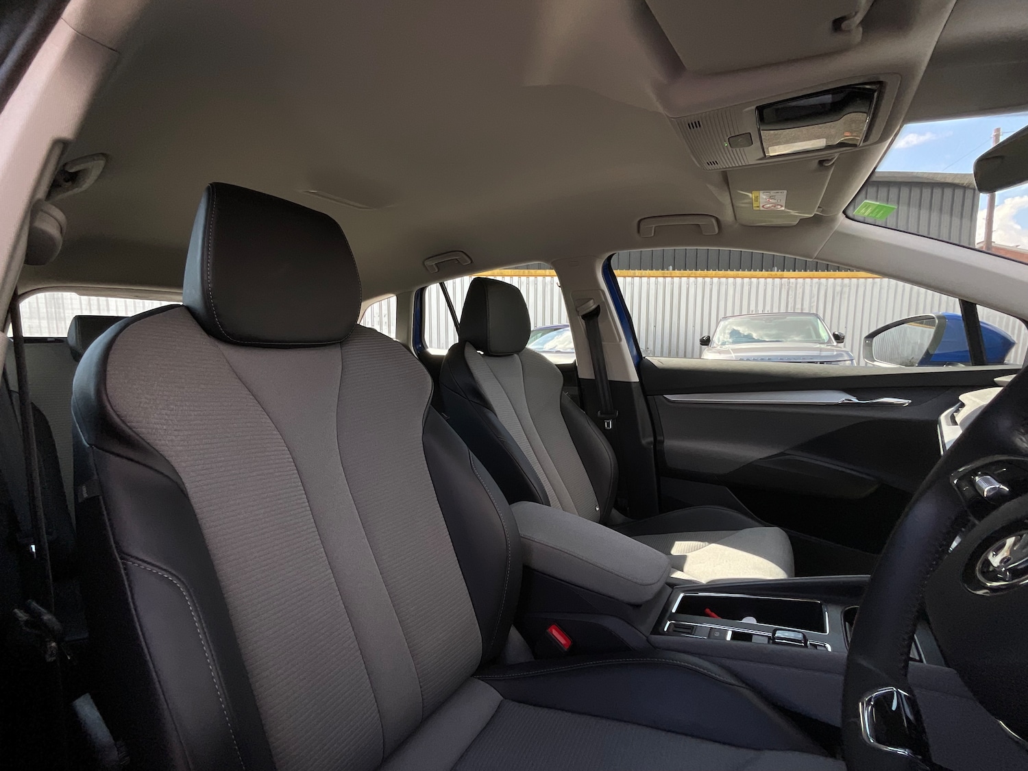 Used Skoda Enyaq 2022 for sale - 75975104: Photo 8