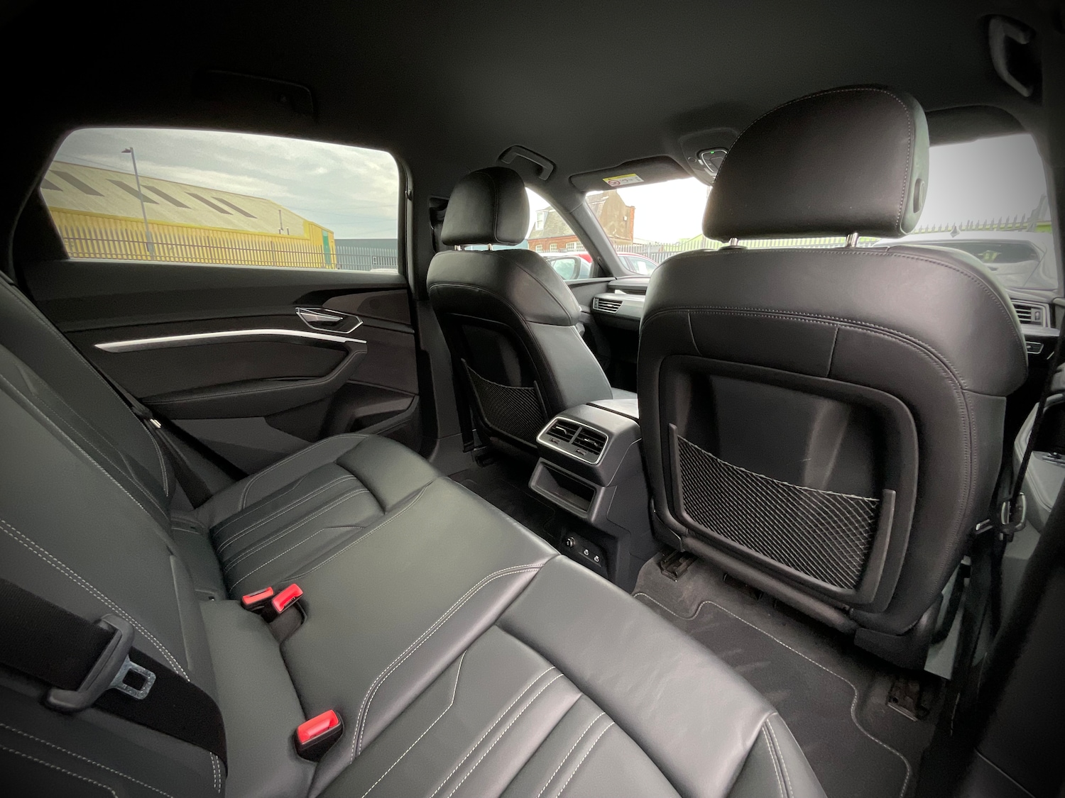 Used Audi e-tron 2022 for sale - 76069791: Photo 5