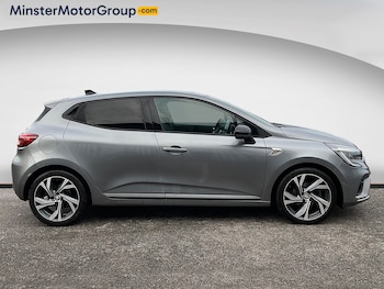 Used Renault Clio 2022 for sale - 76859457: Photo