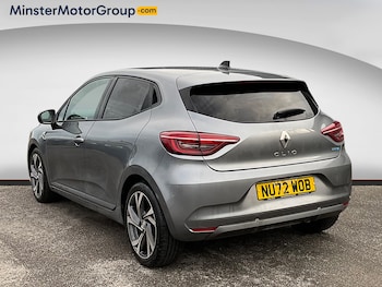 Used Renault Clio 2022 for sale - 76859457: Photo