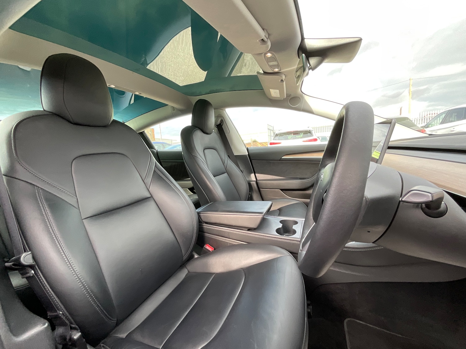 Used Tesla Model 3 2022 for sale - 76554547: Photo 8