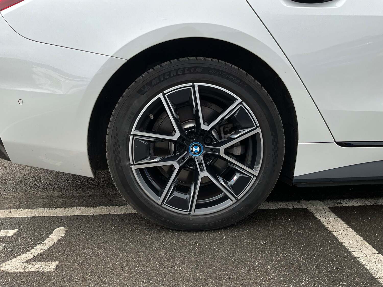 Used BMW i4 2022 for sale - 77194934: Photo 22