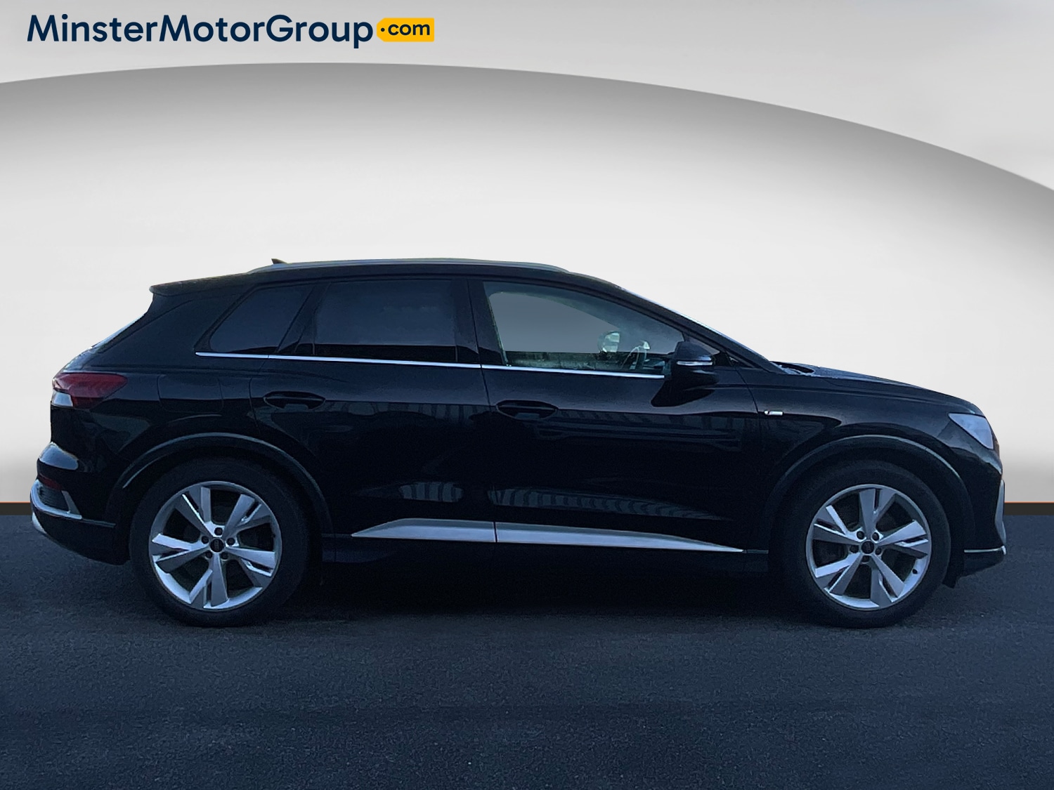 Used Audi Q4 e-tron 2023 for sale - 77473171: Photo 2