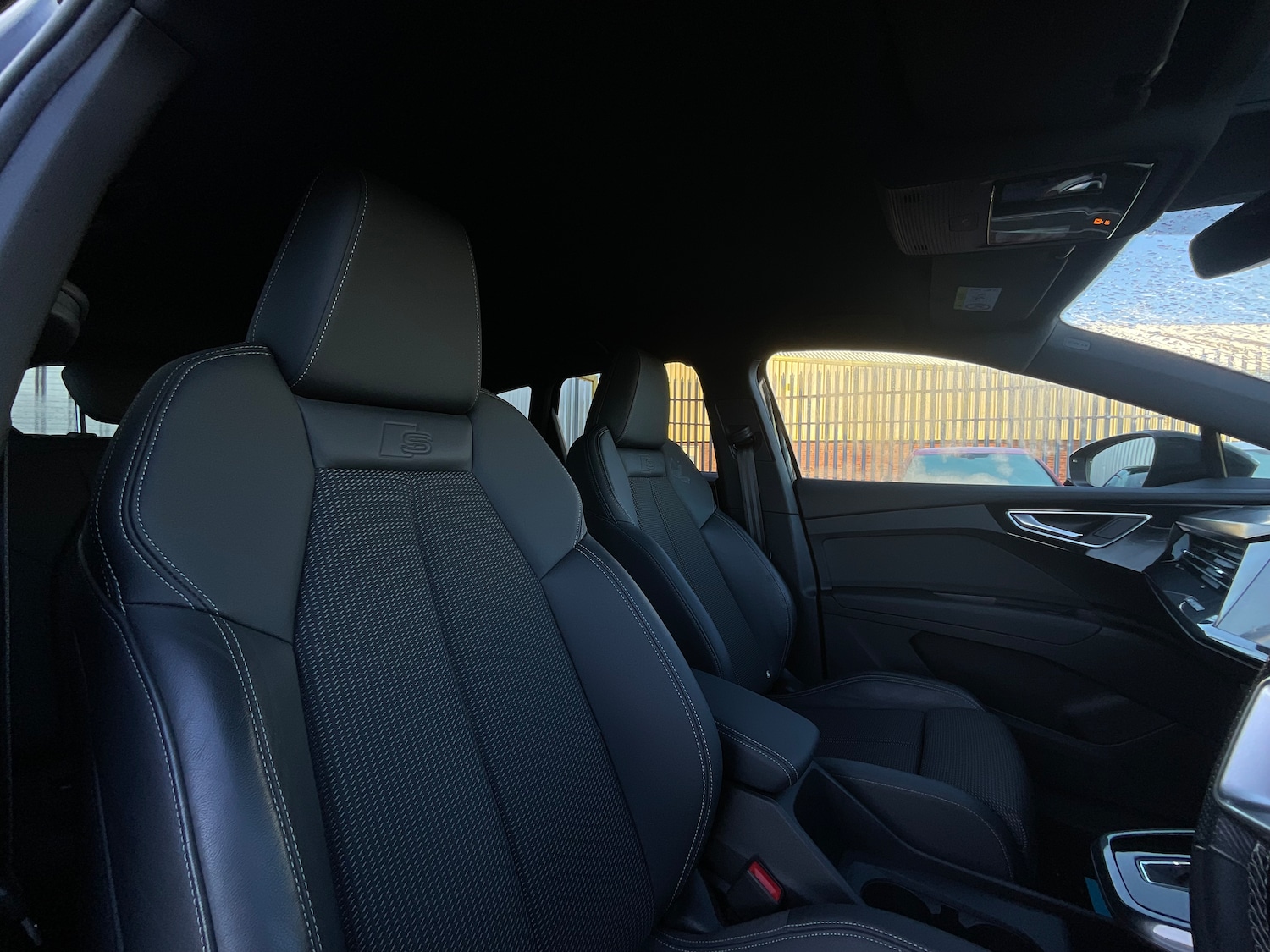 Used Audi Q4 e-tron 2023 for sale - 77473171: Photo 8