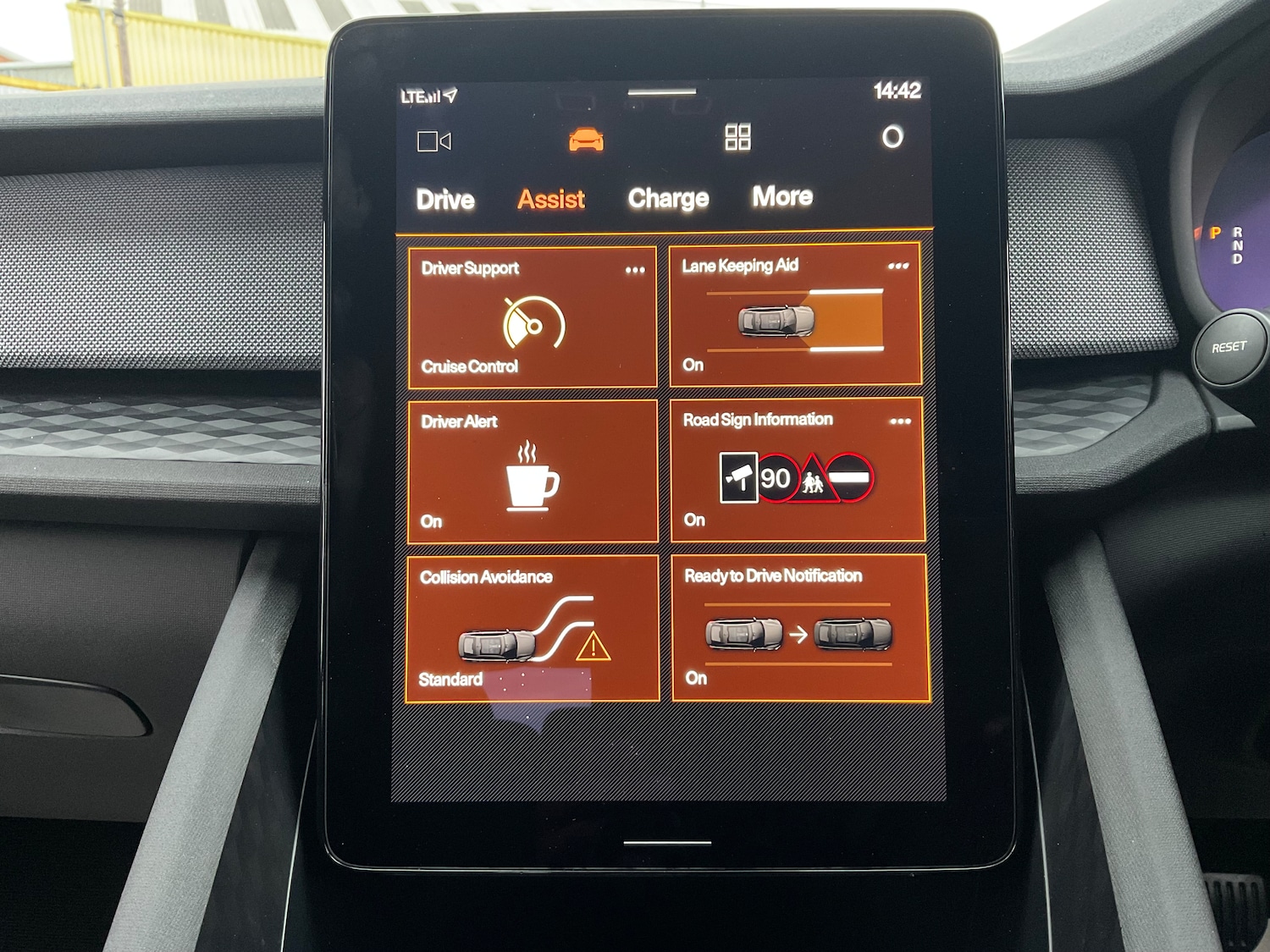 Used Polestar Polestar 2 2022 for sale - 77270472: Photo 40