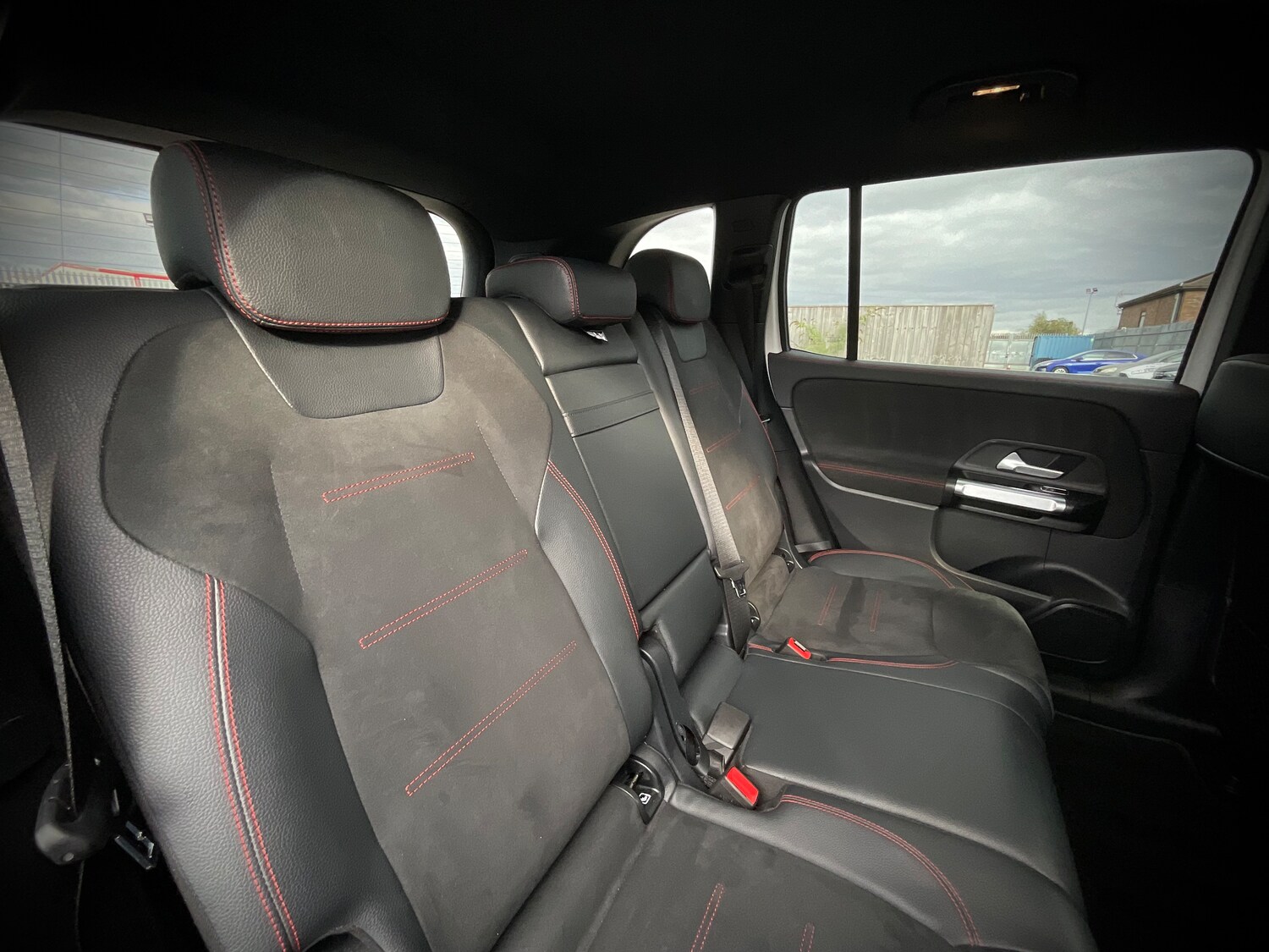 Used Mercedes-Benz EQB 2024 for sale - 76036723: Photo 11