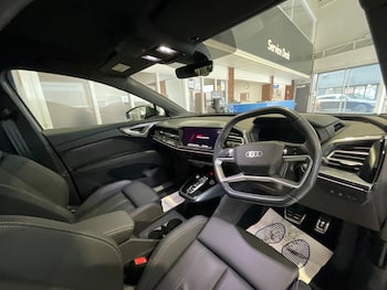 Used Audi Q4 e-tron 2024 for sale - 77415274: Photo