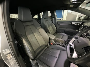 Used Audi Q4 e-tron 2024 for sale - 77415274: Photo